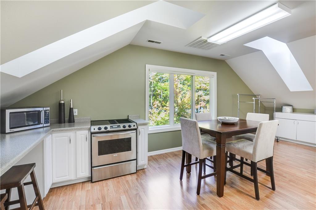 110 Vale Lane, Eau Claire, WI 54703