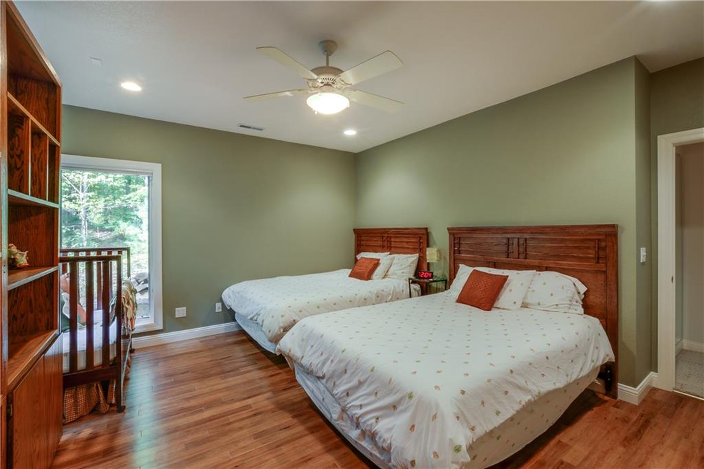 110 Vale Lane, Eau Claire, WI 54703