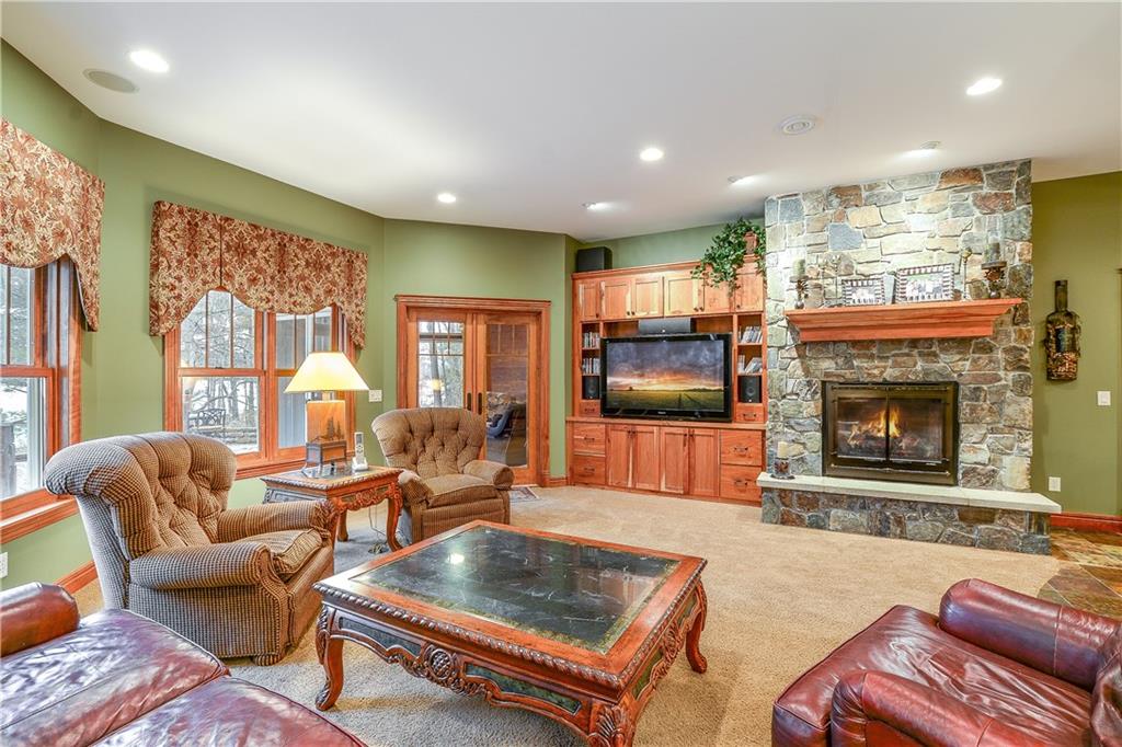5715 North Shore Drive, Eau Claire, WI 54703