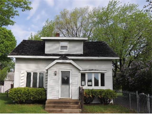 3252 Anderson DrEau Claire, WI, 54703Eau Claire County