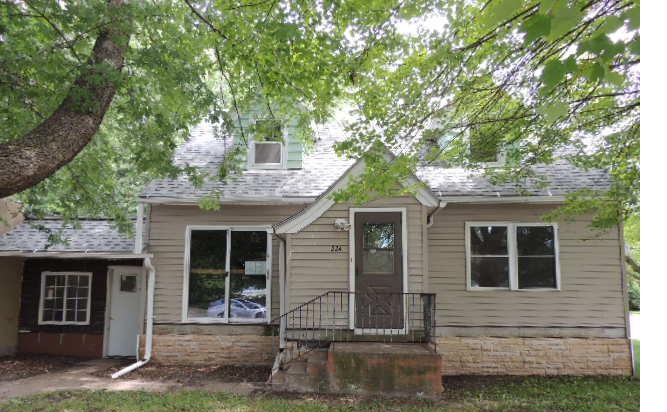 224 S Stone StAugusta, WI, 54722Eau Claire County