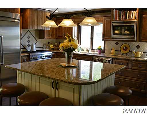 9320 N 470th Street, Boyceville, WI 54725