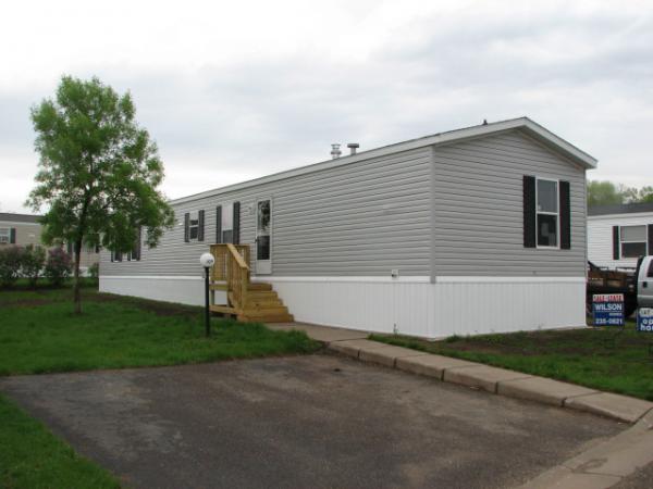 Wilson Mobile Estates 3014 Wilson Street, Lot 109Menomonie, WI 54751