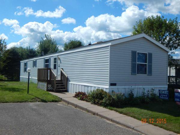 Wilson Mobile Estates 3014 Wilson Street, Lot 305Menomonie, WI 54751