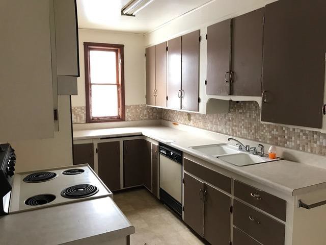 117 E Summit AveGrantsburg, WI, 54840Burnett County