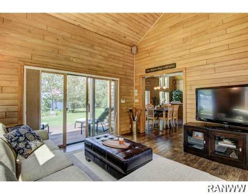 7311n Rocky Point Lane, Hayward, WI 54843