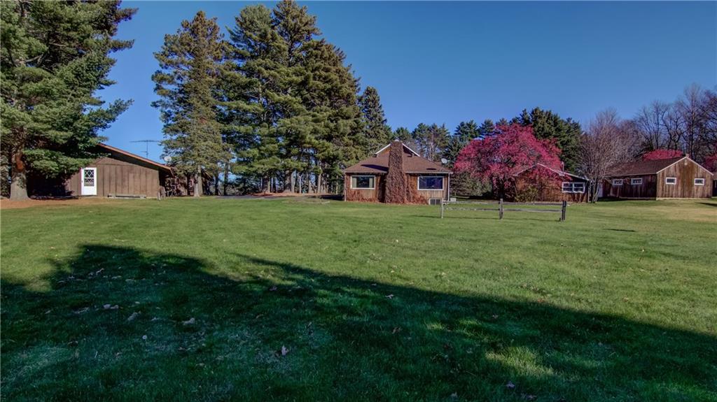 12456w Roberts Lane, Hayward, WI 54843