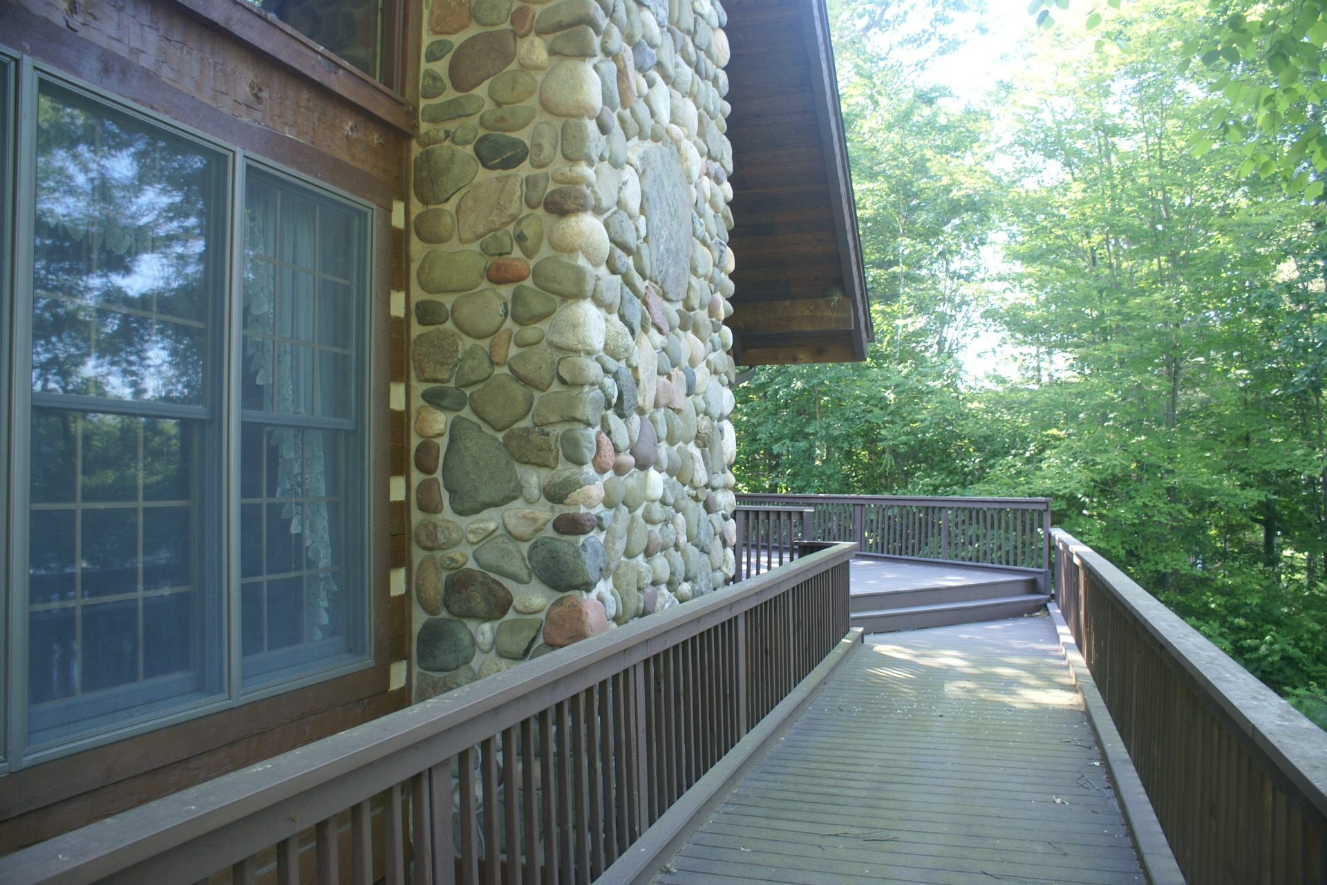 9810 Teepee TR, Iron River, WI 54847
