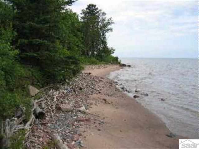 963 South Shore Rd