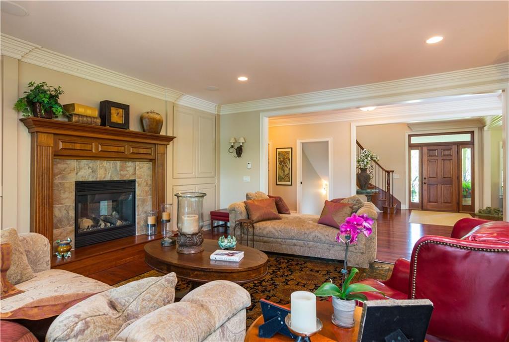 N2960 Golf Road, Sarona, WI 54870