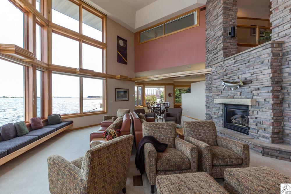 531 Marina Dr, Superior, WI 54880