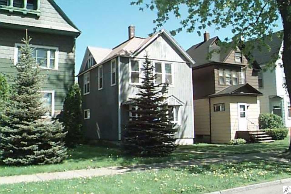 1019 Catlin Avenue