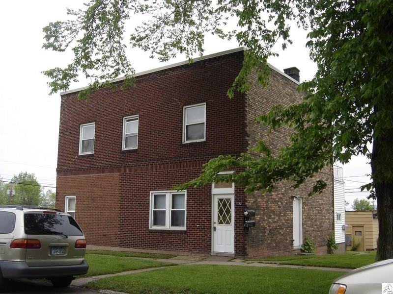 1616 Hughitt Ave