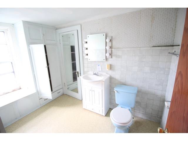 532 Boyd StOshkosh, WI, 54901Winnebago County