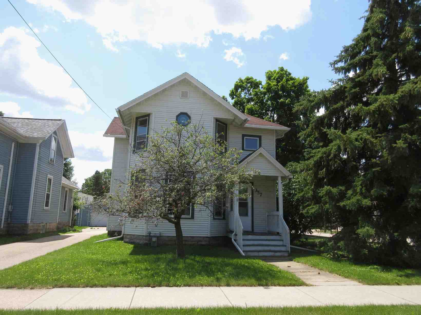 357 W 12th AveOshkosh, WI, 54902Winnebago County