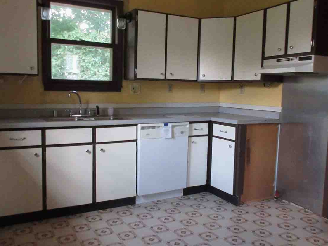 357 W 12th AveOshkosh, WI, 54902Winnebago County