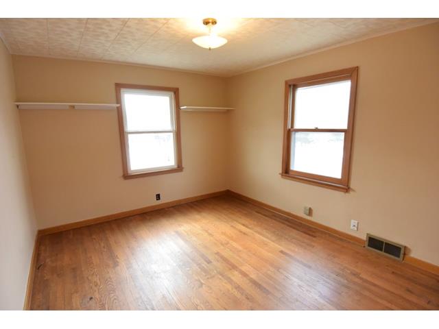1521 Punhoqua StOshkosh, WI, 54902Winnebago County