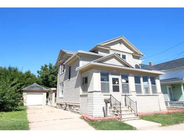 122 W 12th AveOshkosh, WI, 54902Winnebago County