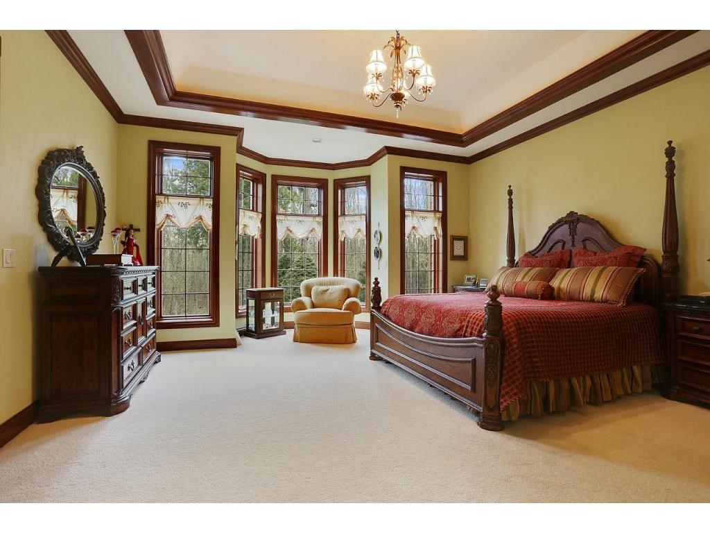 5442 W Cedar Crest Ct, Appleton, WI 54914