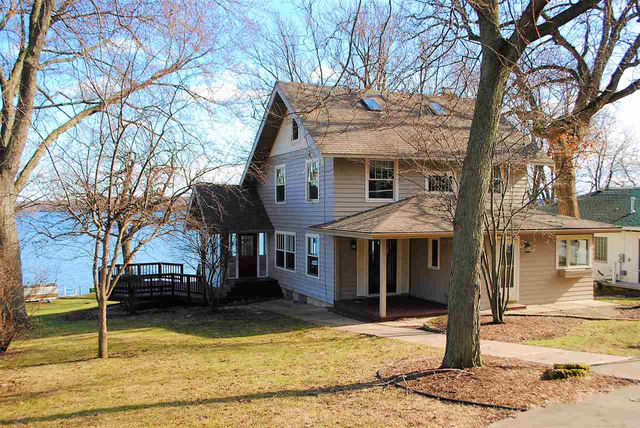 292 Forest Ave, Green Lake, WI 54941