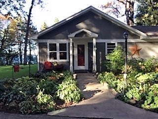 W1656 Sandstone Ave, Green Lake, WI 54941