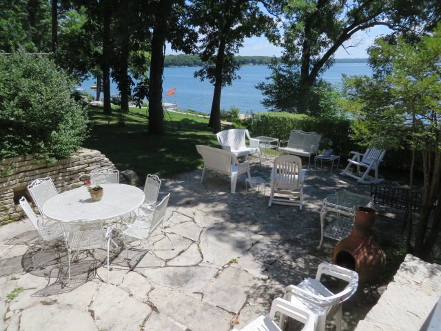 338 FOREST AVE, Green Lake, WI 54941