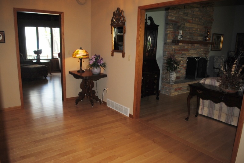W1959 Belle Mapps Ct, Green Lake, WI 54941