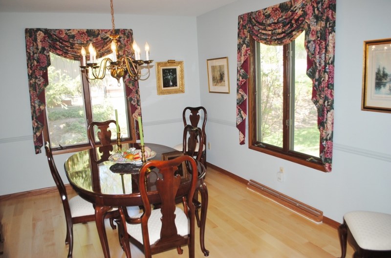 W1959 Belle Mapps Ct, Green Lake, WI 54941