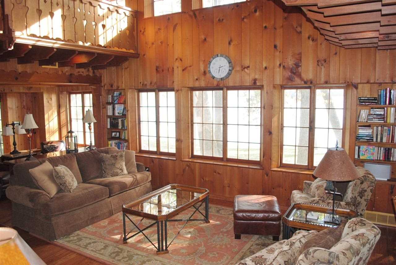 W1135 Illinois Ave, Green Lake, WI 54941