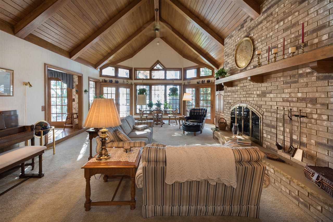 W1225 Illinois Ave, Green Lake, WI 54941