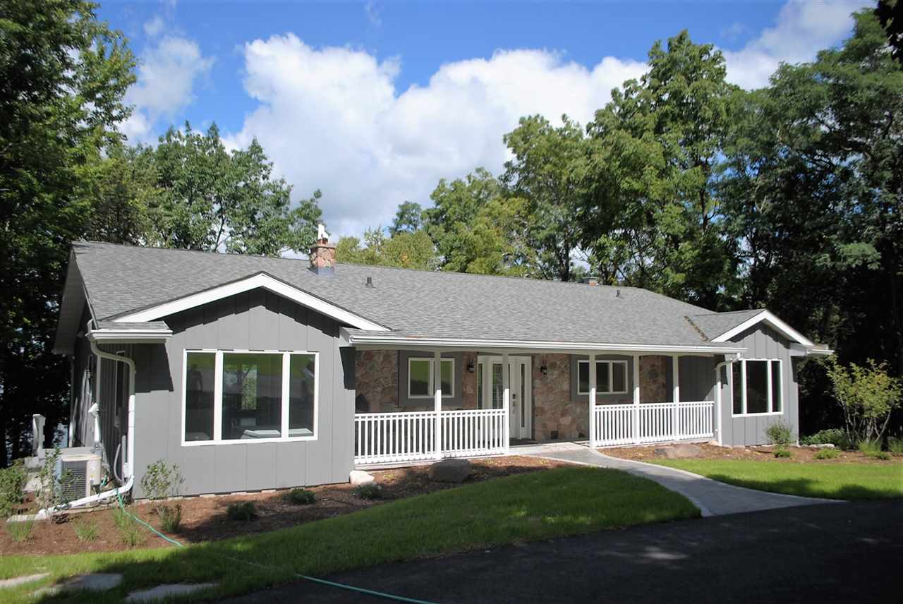 W2250 Oakwood Ave, Green Lake, WI 54941