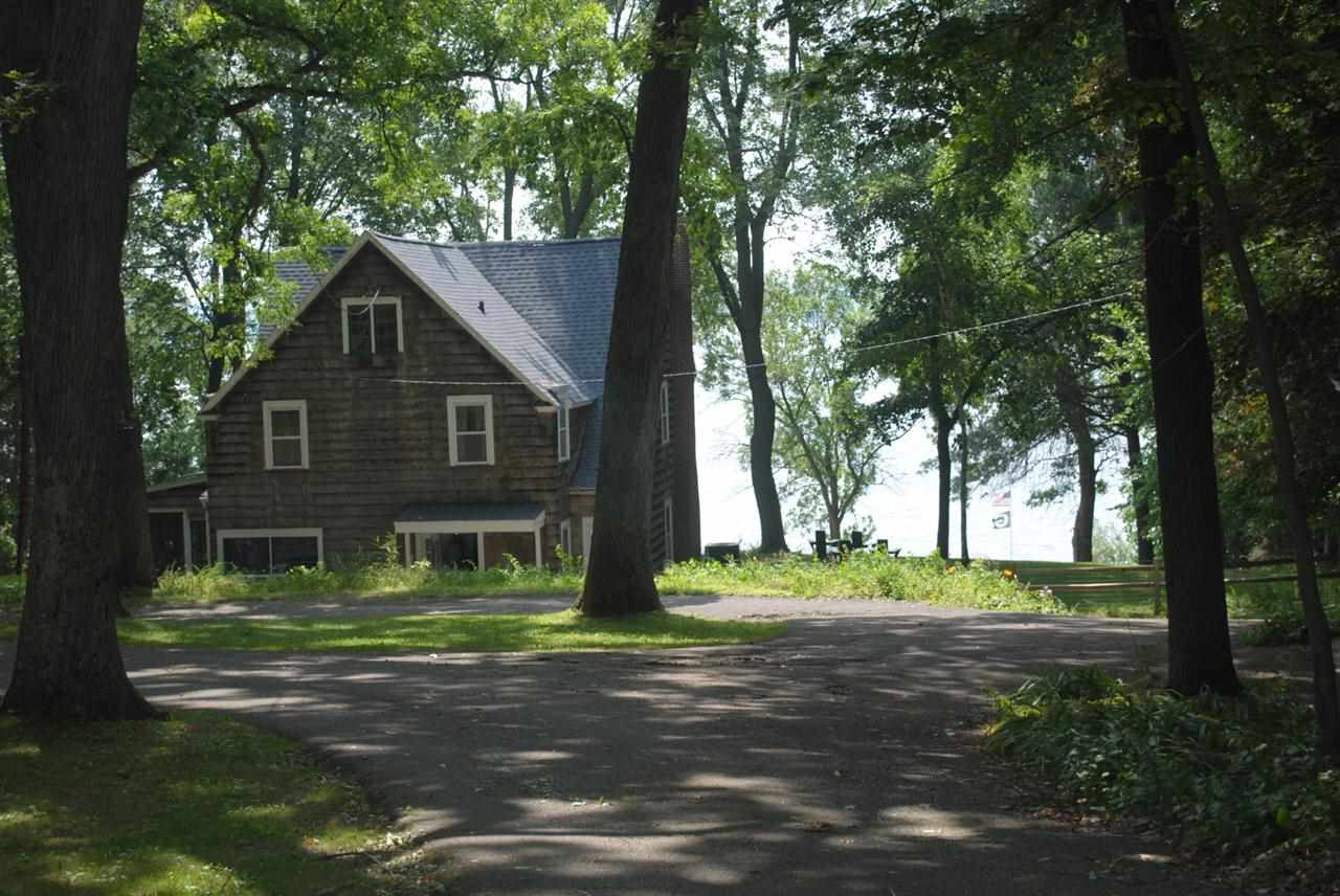 W2059 Irving Park Rd, Green Lake, WI 54941
