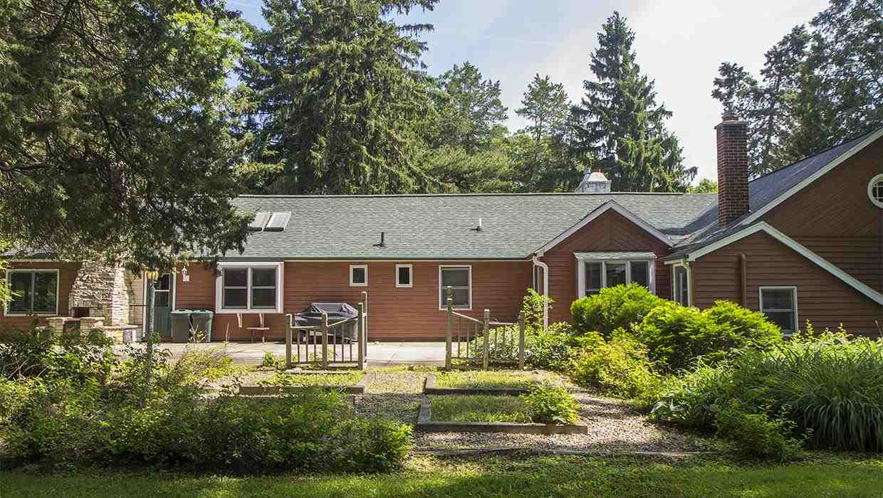 W1740 Sandstone Ave, Green Lake, WI 54941