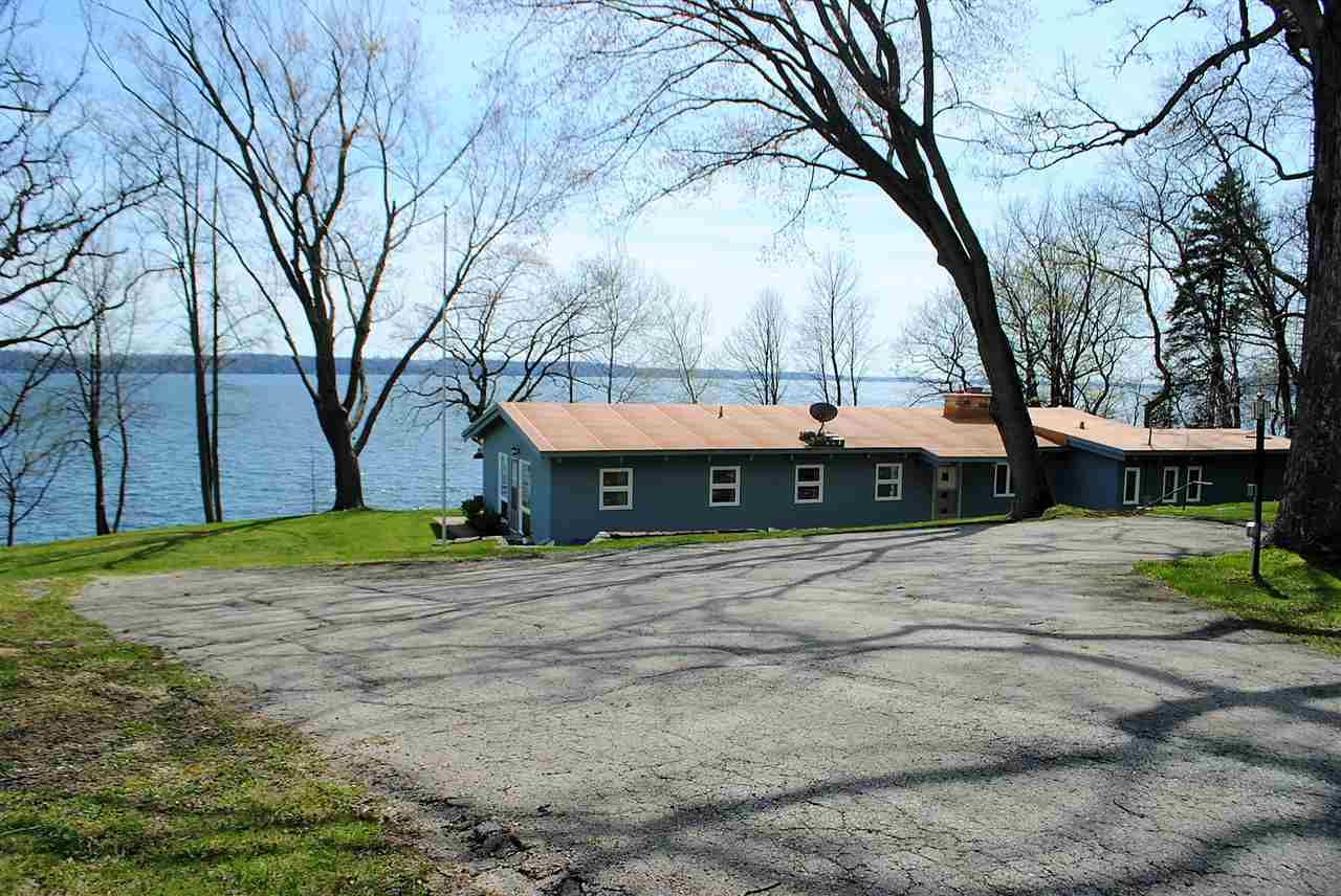 W2109 Irving Park Rd, Green Lake, WI 54941