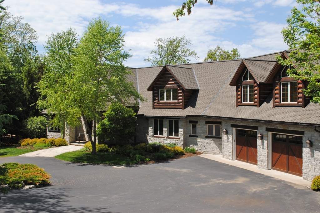 W2354 Oakwood Ave, Green Lake, WI 54941