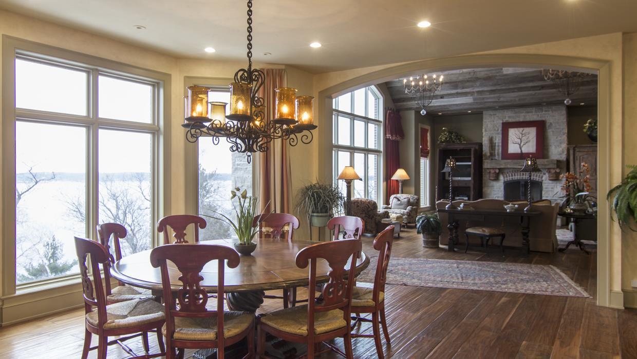 W2464 Oakwood Ave, Green Lake, WI 54941