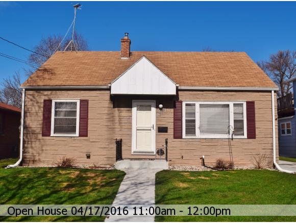 347 Oak St