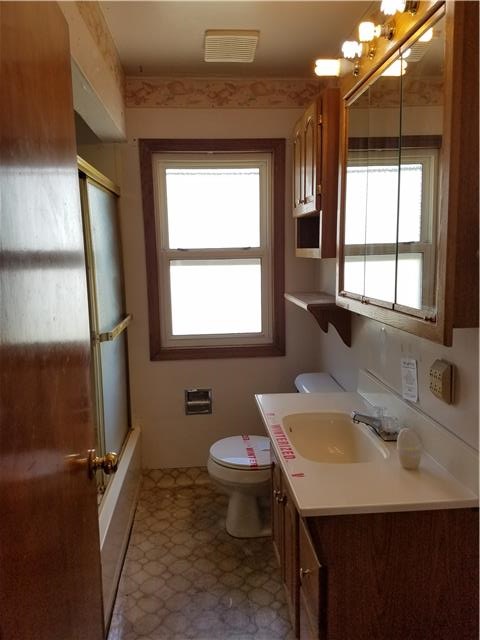913 8th StMenasha, WI, 54952Winnebago County