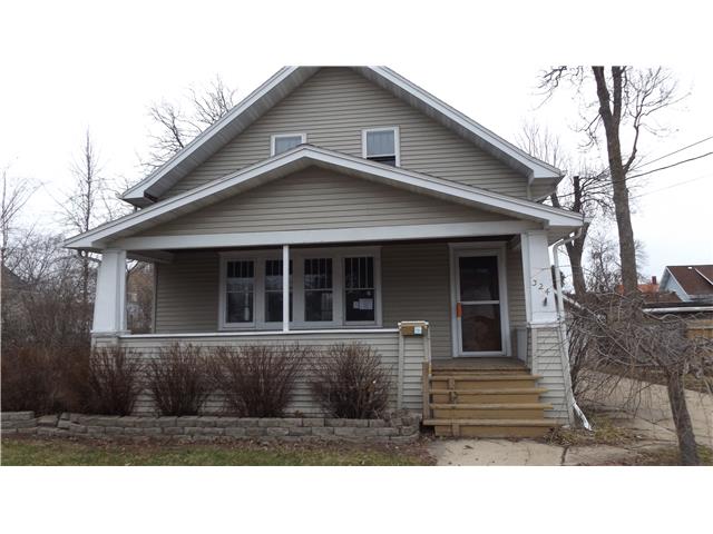 324 Division StNeenah, WI, 54956Winnebago County