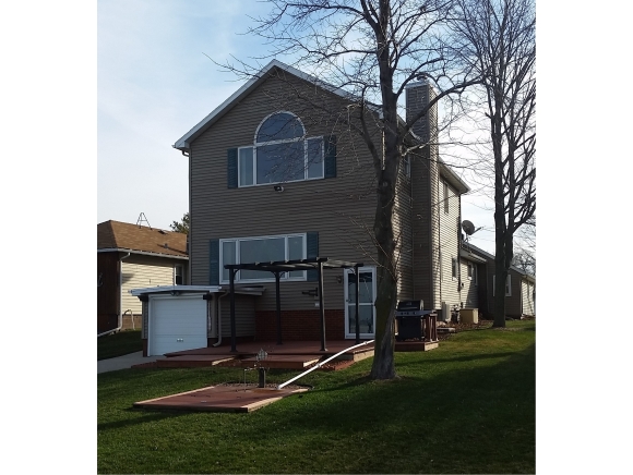 1703 Cedarhurst Dr