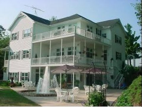 W6822 S Silver Lake Rd, Wautoma, WI 54982
