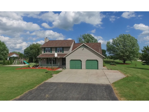 5996 Hiawatha Heights Dr
