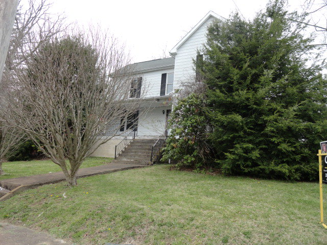 2311 WYTHE, Bluefield, WV 24701
