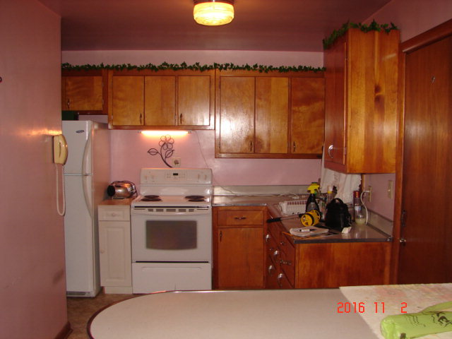 1517 Stadium Dr, Bluefield, WV 24701