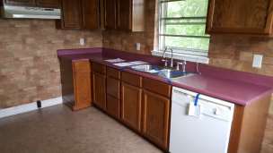 2732 Longview TerrBluefield, WV, 24701Mercer County