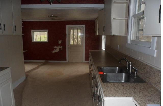517 Fairmont StBluefield, WV, 24701Mercer County