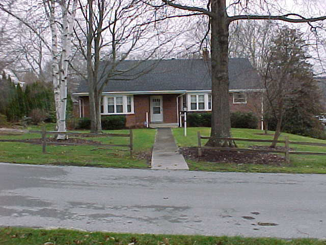 709 Frederick St