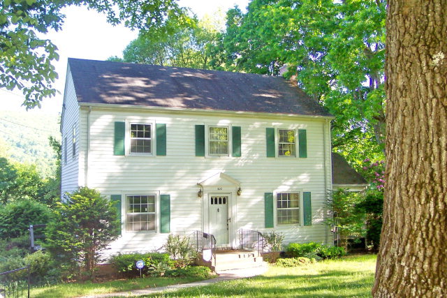 1803 Ohio St