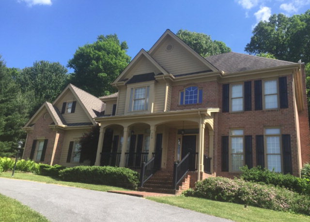 2212 Breeze View