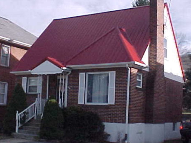 905 College Ave